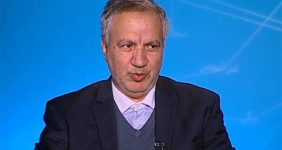 عطاءالله مهاجرانی: کسانی که می گویند به پشت خیمه معاویه رسیده ایم، همانهایی هستند که به سرلشکرباقری و علی لاریجانی تهمت می زدند