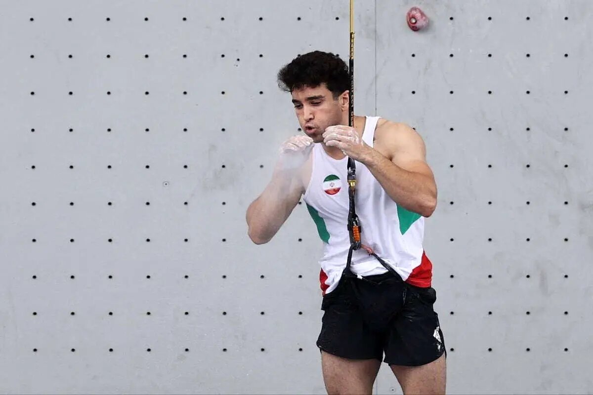 سقوط پسر طلایی ایران از روی دیوار؛ یوزپلنگی که نفس نفس می زند!