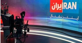 عقده گشایی مزدک میرزایی و محمد تقوی در تلویزیون اینترنشنال علیه ملی پوشان ایران