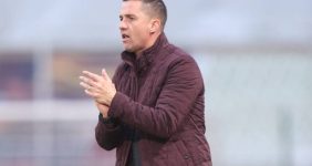 سرمربی پرسپولیس به جام جهانی می‌رود