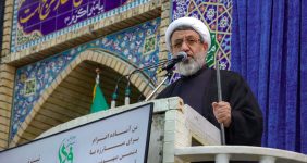 امام جمعه کرمان : همبستگی ملت ایران باطل‌السحر جریان‌های دروغ‌ پرداز آمریکا است 