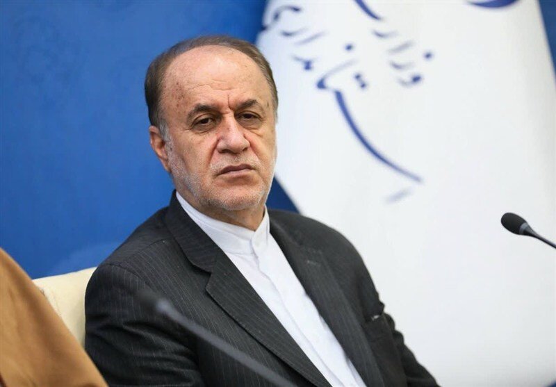 نایب رئیس مجلس: باید فرودگاه و شاه کشورهای منطقه که به دشمنان امکانات می‌دهند را هدف بگیریم/ اولین درآمد عوارض تنگه هرمز به حساب بانک مرکزی واریز شد