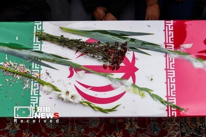 تشییع پیکر یک شهید در توکهور و هشتبندی میناب