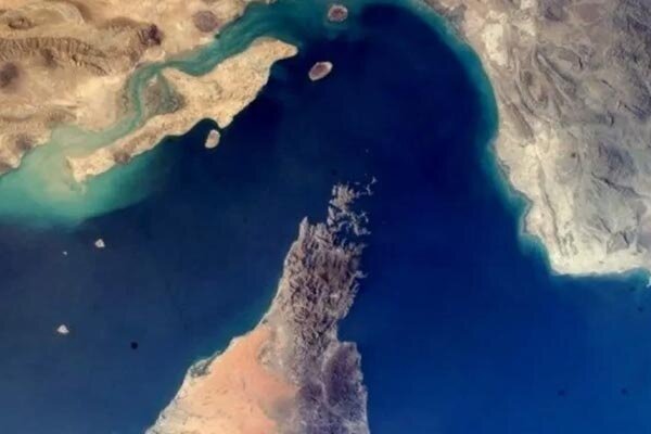 تنگه هرمز چگونه می‌تواند برگ برنده ایران در مذاکرات باشد؟
