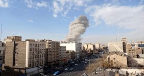 احمدی نژاد کجاست و چرا ساکت است؟/ امیری فر: او دچار موج انفجار شد اما آسیب جدی ندید
