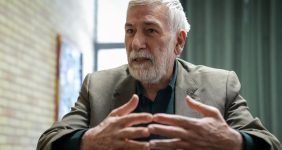 تفاوت‌ها و شباهت‌های مذاکرات ایران و آمریکا و مذاکرات قطعنامه ۵۹۸ به روایت عباس ملکی/ در جنگ عراق اگر تنگه هرمز را می‌بستیم خودمان بیشتر ضربه می‌دیدیم