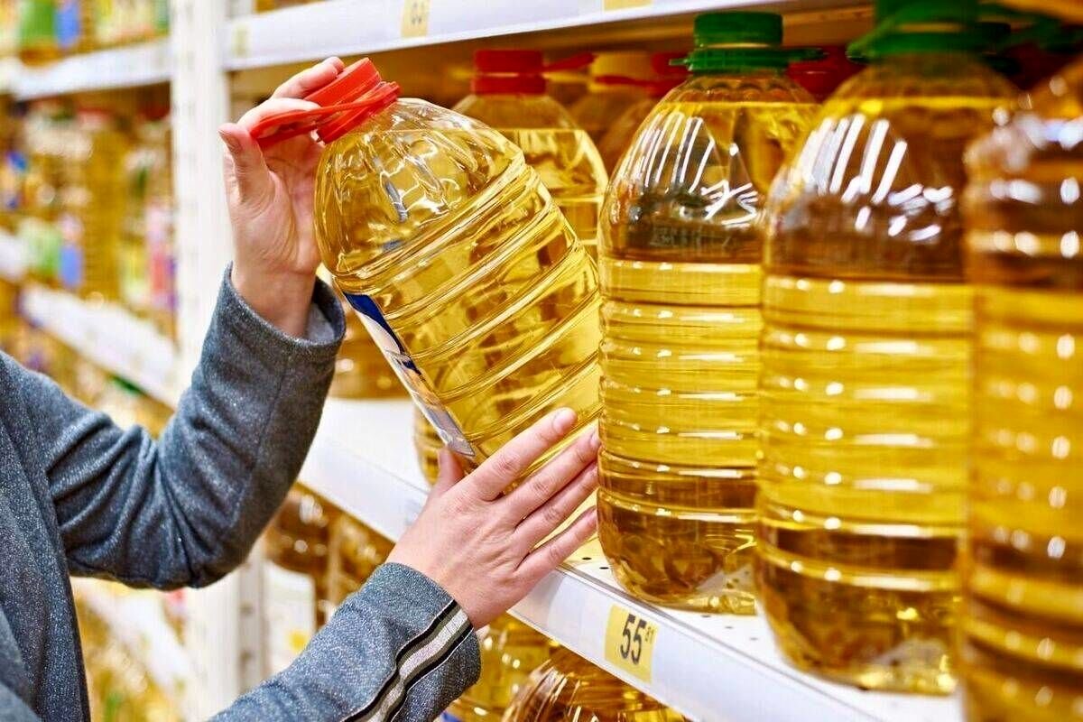 چرا دوباره روغن در فروشگاه‌ها کم شد؟/ گزارش جدید درباره قیمت روغن، برنج و شکر در بازار