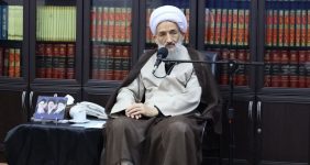 هنرمندان انقلابی ارزش‌ها را هنری می‌کنند
