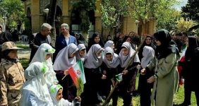 اجتماع بزرگ دختران مینودری در قزوین برگزار شد