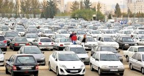 قیمت‌ها در بازار خودرو زیر و رو شد/ قیمت این خودرو ۶۰۰ میلیون تومان تغییر کرد + جدول