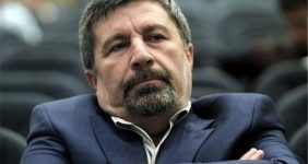 «اینترنت پرو» نخرید / الیاس حضرتی: «دندان روی جگر بگذارید، اینترنت وصل می‌شود»