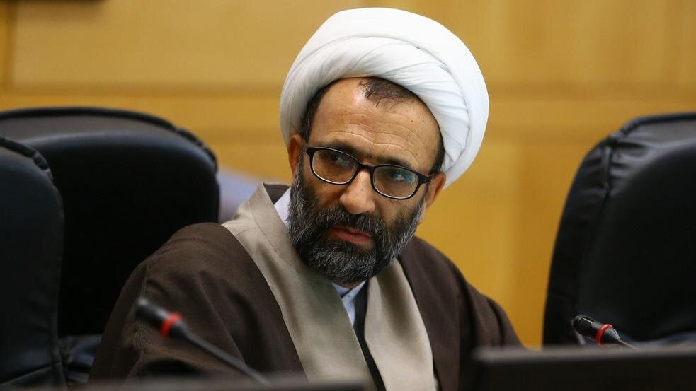 علیرضا سلیمی: دیپلماسی جواب نمی‌دهد باید دشمن را با زبان زور و سیلی از خواب غفلت بیدار کرد