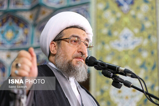 امام جمعه تبریز:  رعایت حجاب را جدی بگیرید و دیگران را نیز به آن توصیه کنید/ چنان ضربه‌ای به اسرائیل وارد کردیم که دیگر توان ایستادگی ندارد