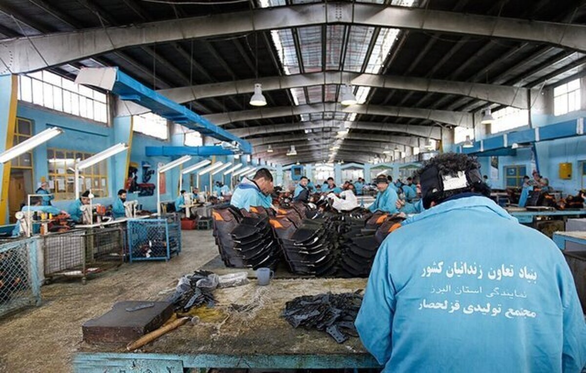 نرخ تورم در بهترین حالت به این رقم می‌رسد/ قنبری حمایت از بنگاههای کوچک و متوسط ضروری است
