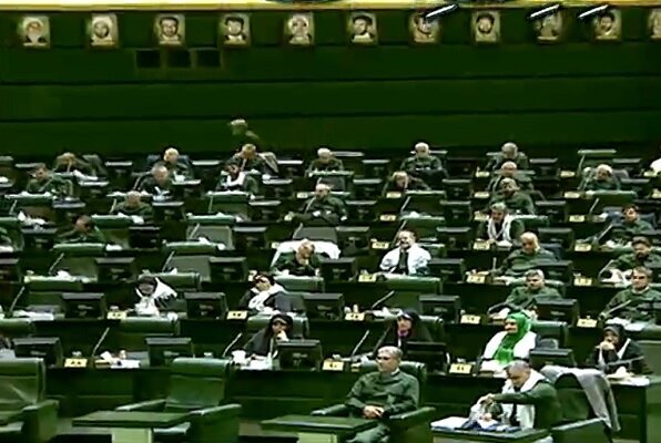 جزئیات جلسه غیرعلنی امروز مجلس با وزیر کار درباره کالابرگ، معیشت مردم و بیکاری