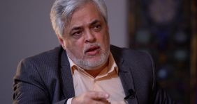 مهاجری  خطاب به عارف:  اگر اختیار عزل این دو نفر را ندارید، هیچ‌کاره‌اید