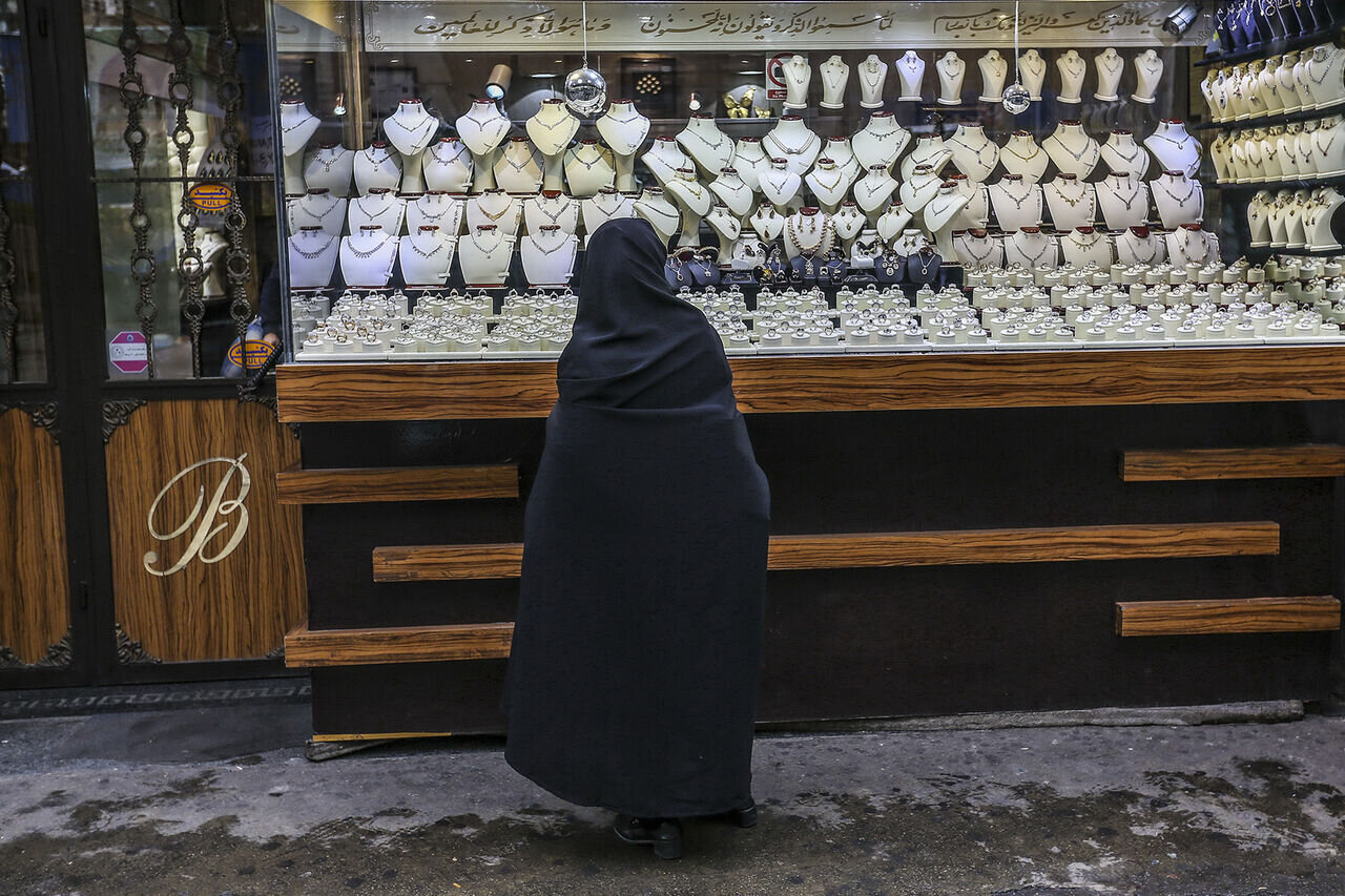 جهش روزانه ۵۰۰ هزار تومانی قیمت طلا در بازار؛ ماجرا چیست؟/ الان زمان مناسبی برای خرید طلا هست؟